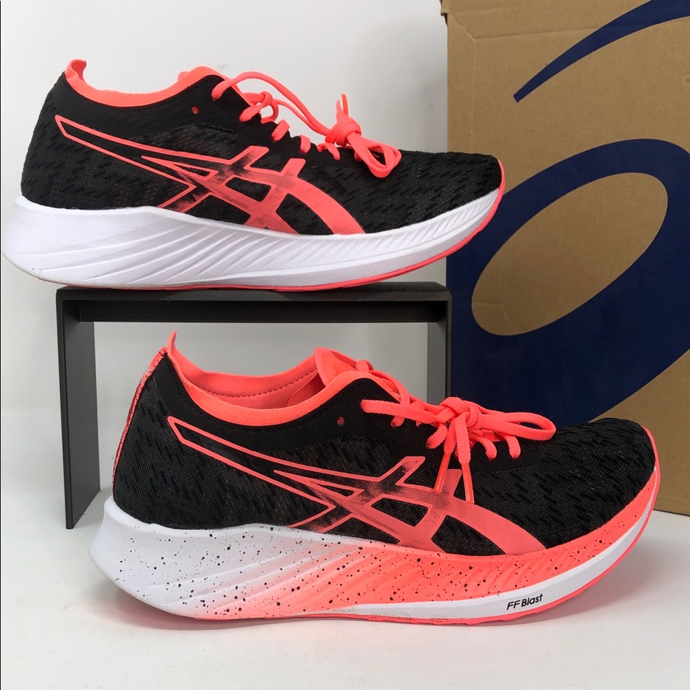 Asics Women’s Magic Speed Black Blazing Coral 1012B265-001 Running Shoes -Size 8